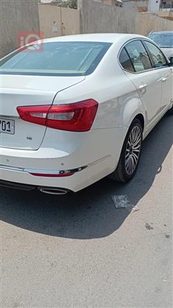 Kia Cadenza